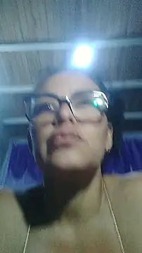 Chatroom XXX en direct de Xoticxenax