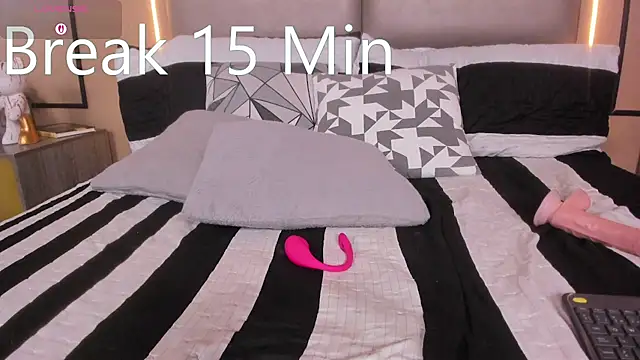 CAYLINCOLLINS 即時 XXX 聊天