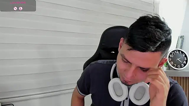 Rick_Adams Adlı Modelin Web Kamerası Şovu