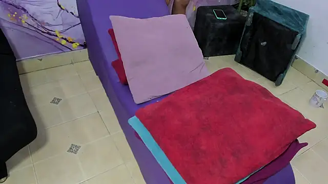 Plays_cloe_sexのウェブカメラショー