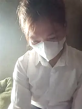 nat-tri's Live XXX Chat