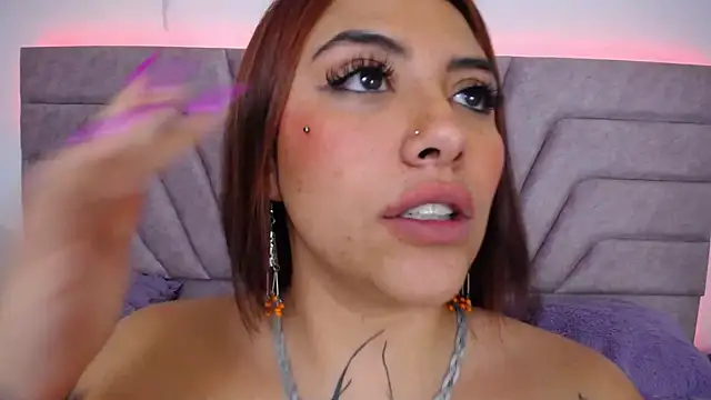 دردشة Jessica_Kraftt الجنسية المباشرة