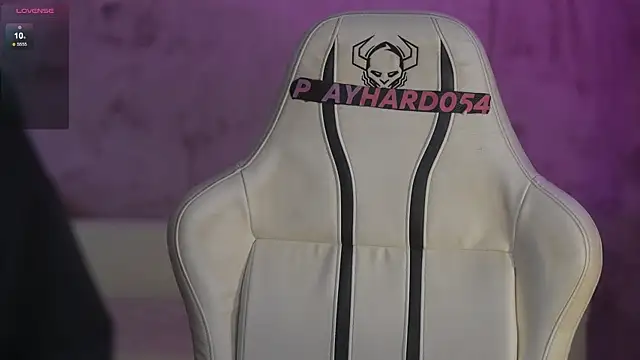 XXX chat uživo modela Esmie_Smile