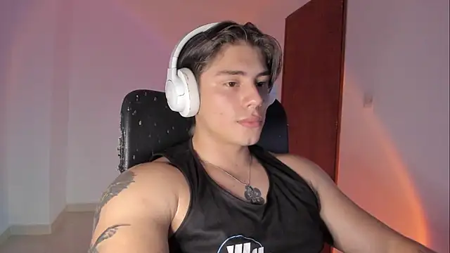 Giordano_Russo: απευθείας συνομιλία ΧΧΧ