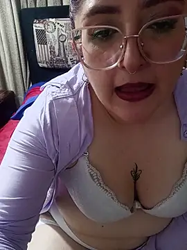 JuliiGrey Live XXX-Chat