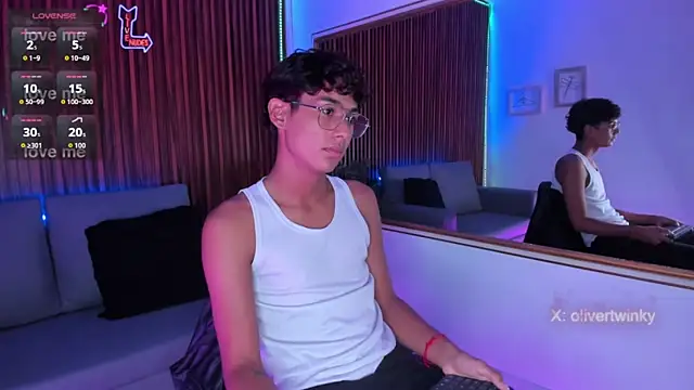 Oliver20__n Webbikameraesitys