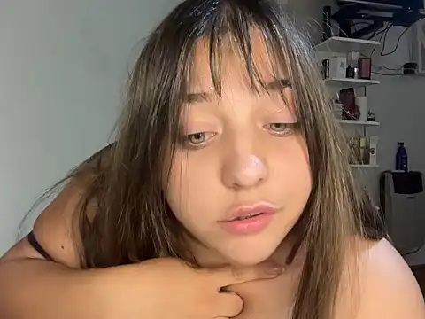 soyirislevin's Live XXX Chat