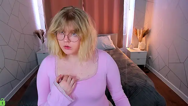 luna_c0ra Chat XXX live