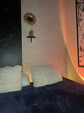 Alana_Stoneのウェブカメラショー