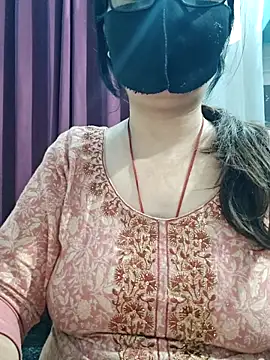 Chat XXX ao vivo de Aishwaryaa_69