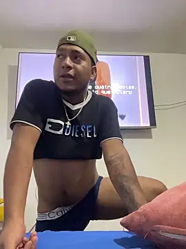 Danny_black11: απευθείας συνομιλία ΧΧΧ