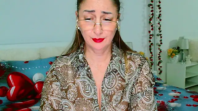 Tyana40's Live XXX Chat