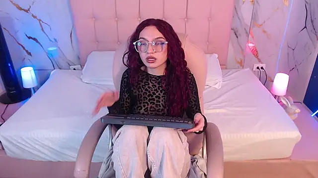 Red_kytty6 Chat XXX in diretta