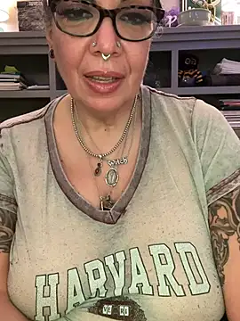 dieseldame1313's Live XXX Chat