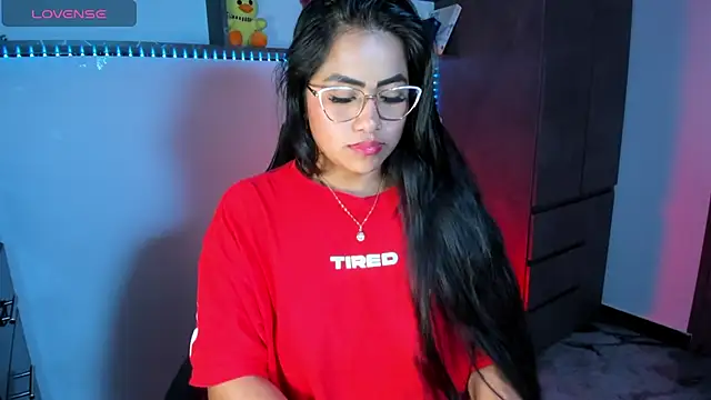 vickylatina_'s Live XXX Chat