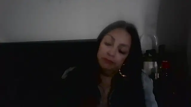 BelessA4u's Live XXX Chat