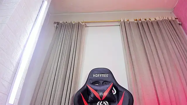 Engel_boss – webcam-show