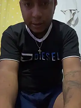 Chat +18 de Danny_black11 ao vivo