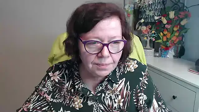 Chat XXX ao vivo de Adelewildx