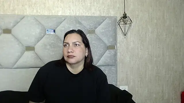 mia_coral1 live XXX chat