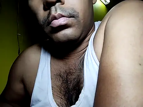 Lucky___05 Chat XXX in diretta