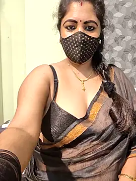 Poly_bhabi Live XXX Chat