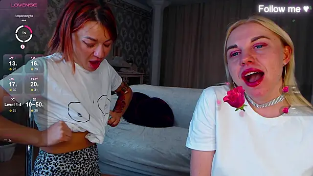 Chatroom XXX en direct de LiSinDoll