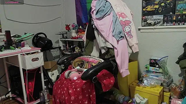 Chatroom XXX en direct de tallnerdyguy