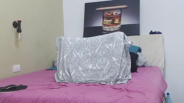 Chatroom XXX en direct de Tiberius_hunk