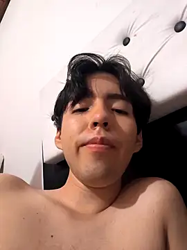 Lucca__555 Live XXX-chat