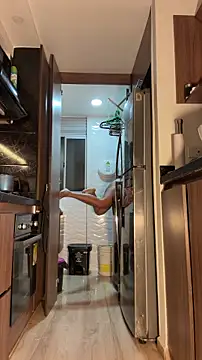 crystal_bunny7's Live XXX Chat