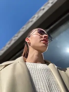 Chat XXX en directo de Charming_Ritta