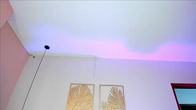 Zamira_Taylor élő XXX-chatje