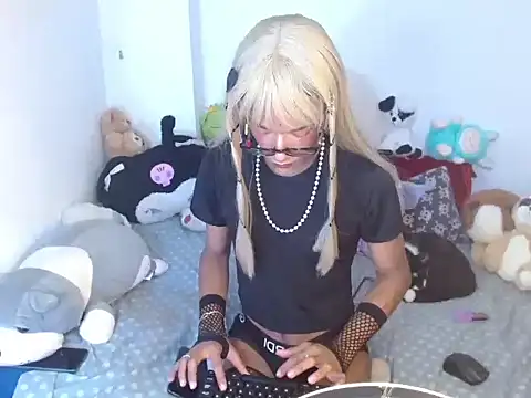 Billie_Turneer: διαδικτυακό σόου στην κάμερα