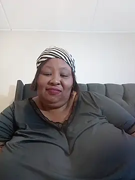 nancy111 – Naživo XXX chat