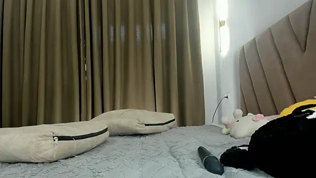 kok0mi's Live XXX Chat