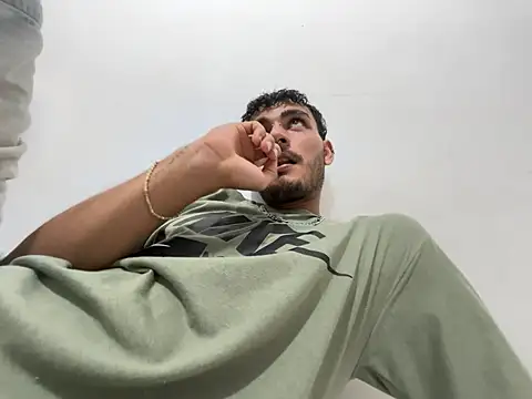 Velvet_man Show in webcam