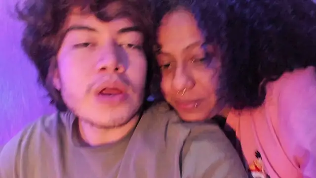 hothoneychile 即時 XXX 聊天