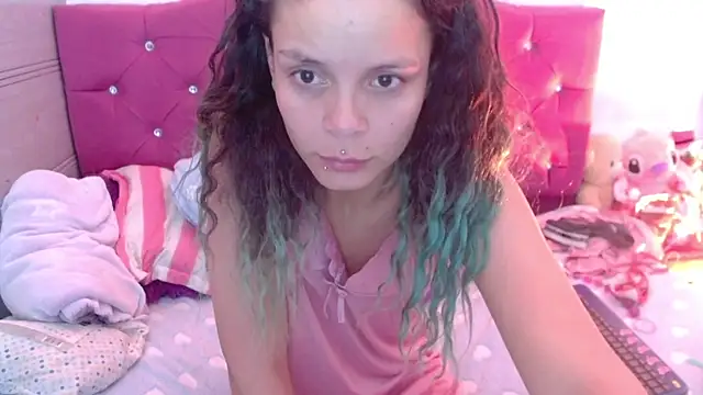 Ariasmithog Live XXX-Chat