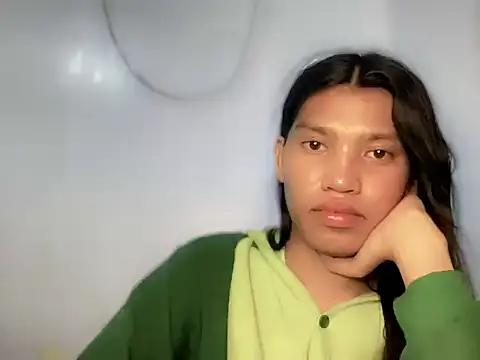 Yourgoddess_jayve 即時 XXX 聊天