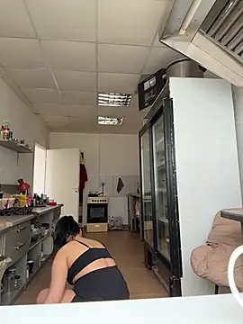 _Mila_LoveのライブXXXチャット