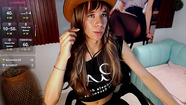 Lord_Tayron 即時 XXX 聊天