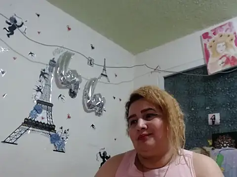 Perla1981--のライブXXXチャット