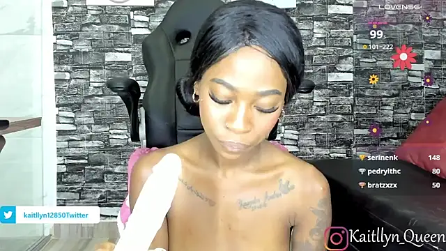 Chatroom XXX en direct de queen_katle