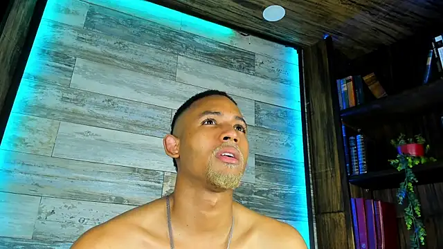 B_Wild: απευθείας συνομιλία ΧΧΧ