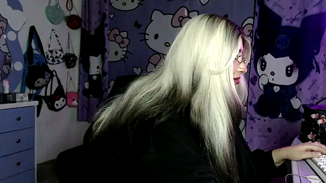 lussyevans24 Live XXX-Chat