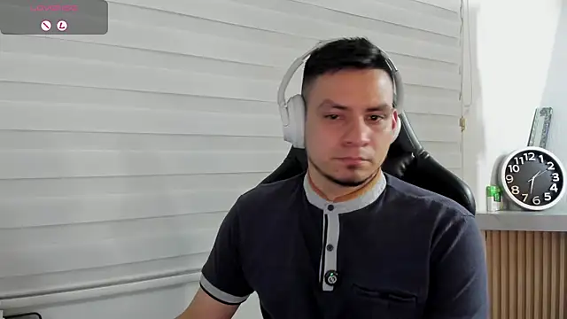 Rick_Adams: απευθείας συνομιλία ΧΧΧ