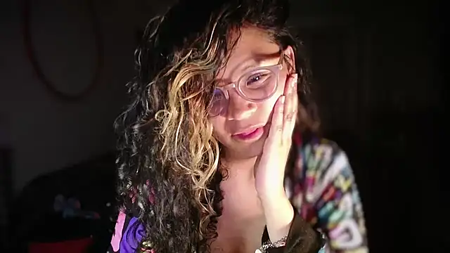 You_Ana31's Live XXX Chat