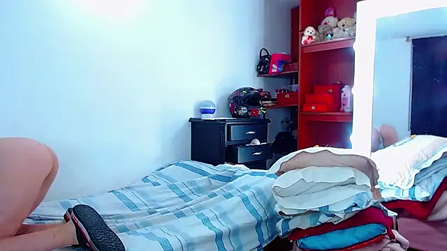 MariamGray1 Adlı Modelin Canlı XXX Sohbeti