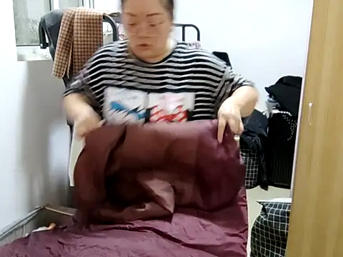 AngelwithEcup Chat XXX in diretta